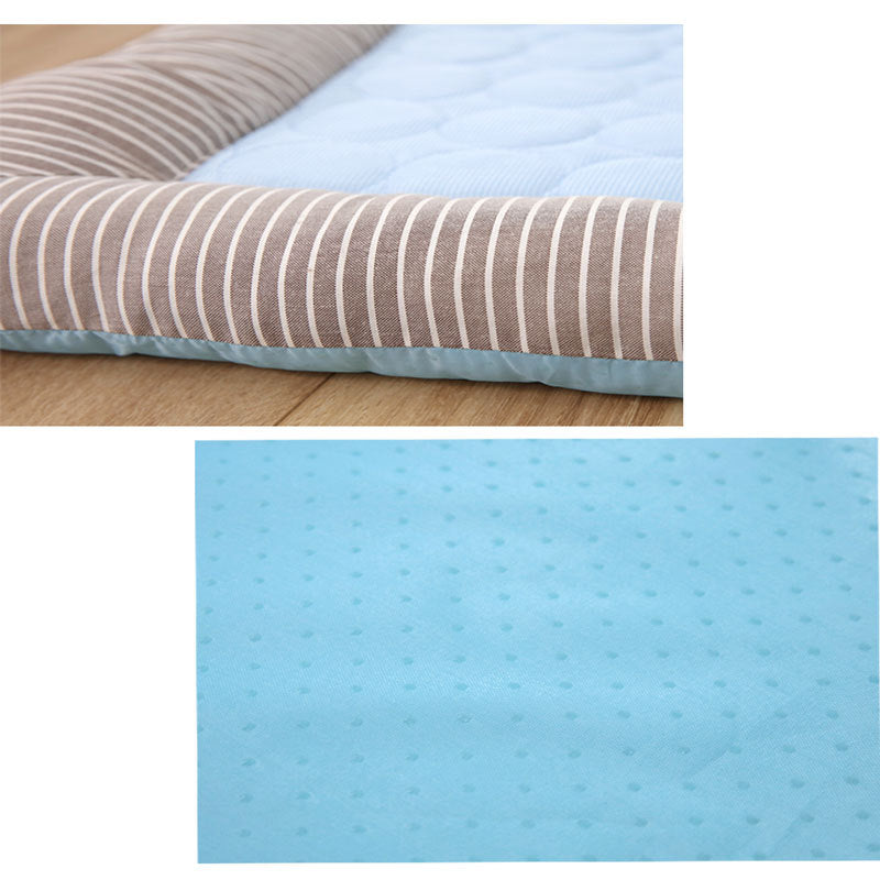 Pet Cooling Pad for Dogs & Cats – Ice Silk Summer Cooling Mat with Non-Slip Bottom (Breathable & Washable)